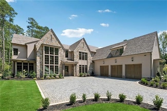 225 Maison Ct, Roswell, GA 30076