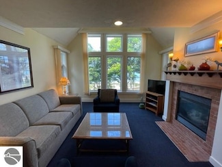 16F the Inn, Glen Arbor, MI 49636