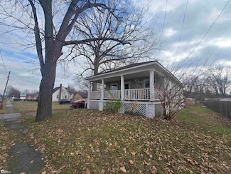 258 E State St, Montrose, MI 48457