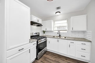 9611 Bertwood St, Houston, TX 77016