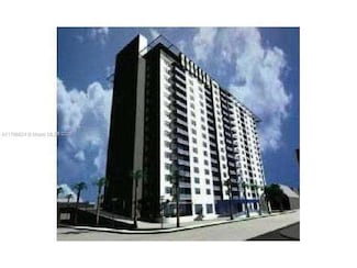 401 69th St Unit 505, Miami Beach, FL 33141
