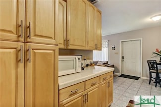 807 Betz Creek Rd Unit B, Savannah, GA 31410