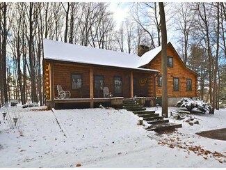 7424 York Rd, Pavilion, NY 14525