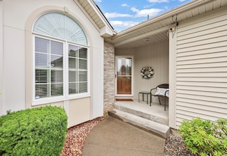 84 Pine Grove Dr, South Hadley, MA 01075