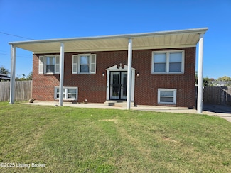 11306 Deering Rd, Louisville, KY 40272