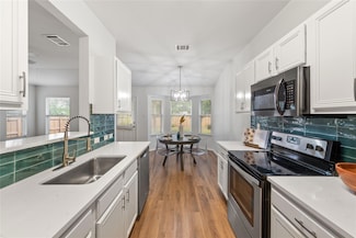 237 Baldwin St, Hutto, TX 78634