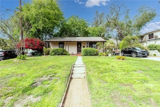 1655 E Woodbury Rd, Pasadena, CA 91104