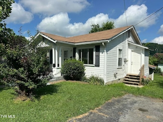 613 Spruce St, Johnson City, TN 37601