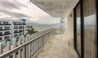 6061 Collins Ave Unit 7D, Miami Beach, FL 33140