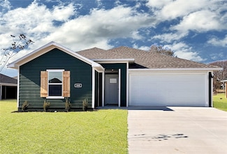 540 Shepherd St, Prairie Grove, AR 72753