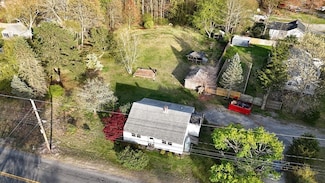 208 Rhode Island Rd, Lakeville, MA 02347