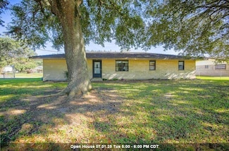 100 Verret St, Pierre Part, LA 70339