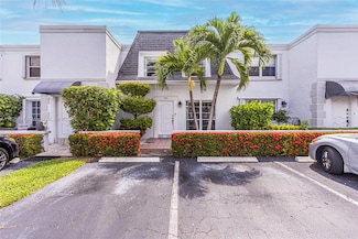 912 NE 27th Ave, Hallandale Beach, FL 33009