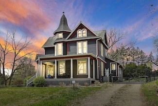 N1453 Clover Rd, Genoa City, WI 53128