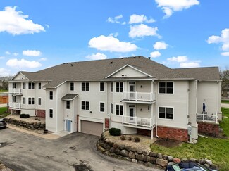 1117 Hamilton St Unit 205, Stoughton, WI 53589