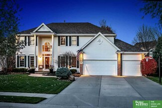 18314 Dupont Cir, Omaha, NE 68130