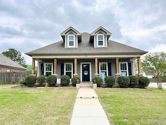 2625 Mountain Stream Way SE, Owens Cross Roads, AL 35763