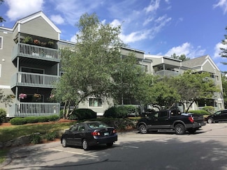 30 Ledgewood Hills Dr Unit 206, Nashua, NH 03062