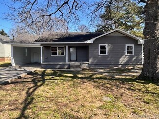1011 S Harrison St, de Witt, AR 72042