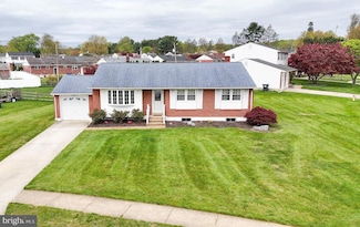 2001 Gheen Rd, Wilmington, DE 19808