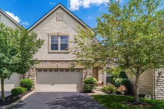 993 Starlight Ln, Westerville, OH 43082