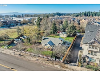 3511 SE Brookwood Ave, Hillsboro, OR 97123