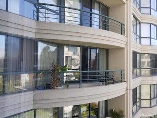 300 3rd St Unit 1008, San Francisco, CA 94107