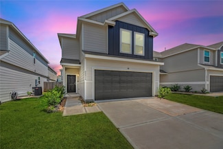 22214 Sovereign Heights Ln, Houston, TX 77073