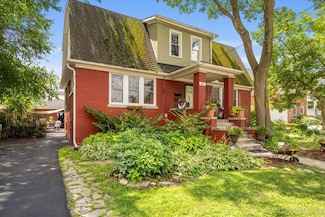 285 Hill Ave, Glen Ellyn, IL 60137