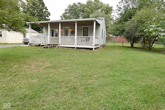 853 Hiatt Ave, Greenwood, IN 46143