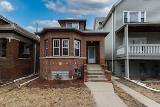 843 Lathrop Ave, Forest Park, IL 60130