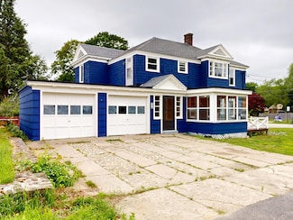 69 Androscoggin Ave, Lewiston, ME 04240