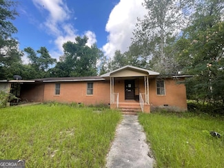 2021 Sparrow Ln, Blackshear, GA 31516