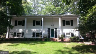 206 Braehead Dr, Fredericksburg, VA 22401