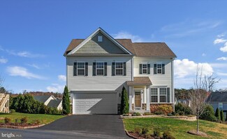702 Masters Dr, Cross Junction, VA 22625