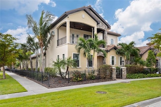 158 E Tampa Ave, Venice, FL 34285