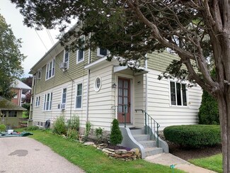 2 Spring St, Southbridge, MA 01550