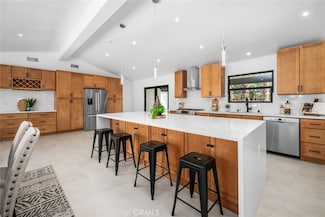 2890 N Farrell Dr, Palm Springs, CA 92262