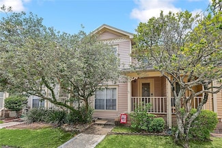 1103 Audubon Trace, New Orleans, LA 70121