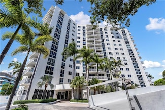 1688 West Ave Unit 401, Miami Beach, FL 33139