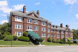 234 President Ave Unit 4, Providence, RI 02906