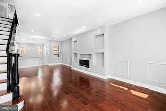 6232 N 17th St, Philadelphia, PA 19141