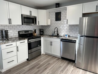 1002 Willow Dr Unit 54, Chapel Hill, NC 27514