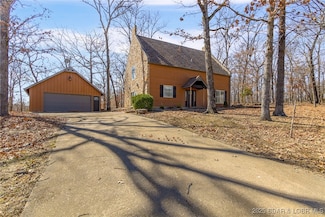 1005 Grand Point Blvd, Sunrise Beach, MO 65079