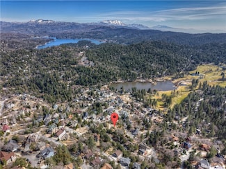 841 Madera Ln, Lake Arrowhead, CA 92352