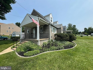 410 Paoli Ave Unit 2ND FL, Philadelphia, PA 19128