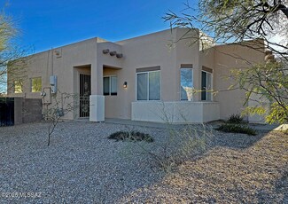 124 N Desert Stream Dr, Tucson, AZ 85745