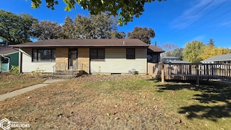 207 N Lincoln St, Lake Mills, IA 50450