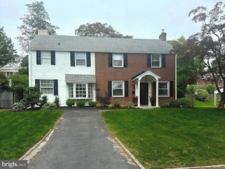 461 Rock Glen Dr, Wynnewood, PA 19096