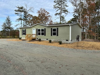 161 Poppy Acres Ln, East Flat Rock, NC 28726